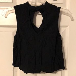 Black crop top w/ keyhole